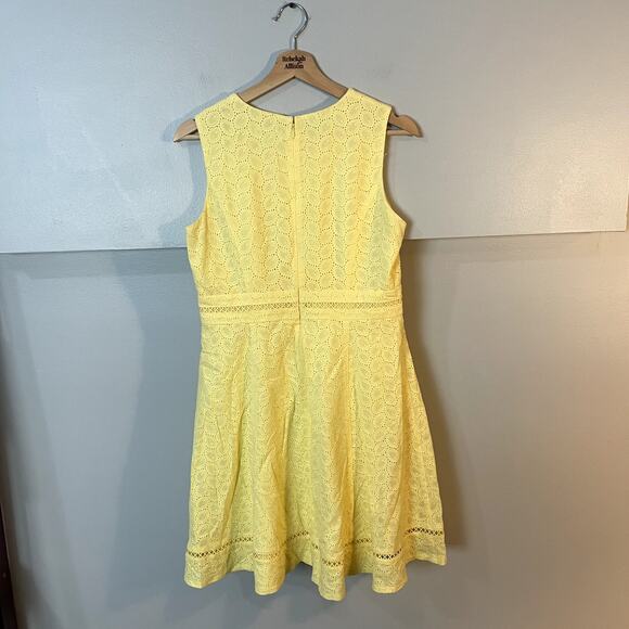 Calvin Klein Yellow Eyelet Detail Lace A-Line Cocktail Dress Women's SZ 8P EUC - Picture 7 of 12